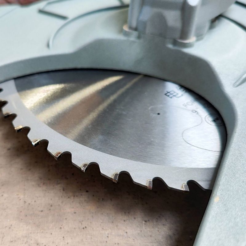 Przecinarka do prętów zbrojeniowych GLOB TOOLS AC135 z tarczą TCT 235mm 1 szt.