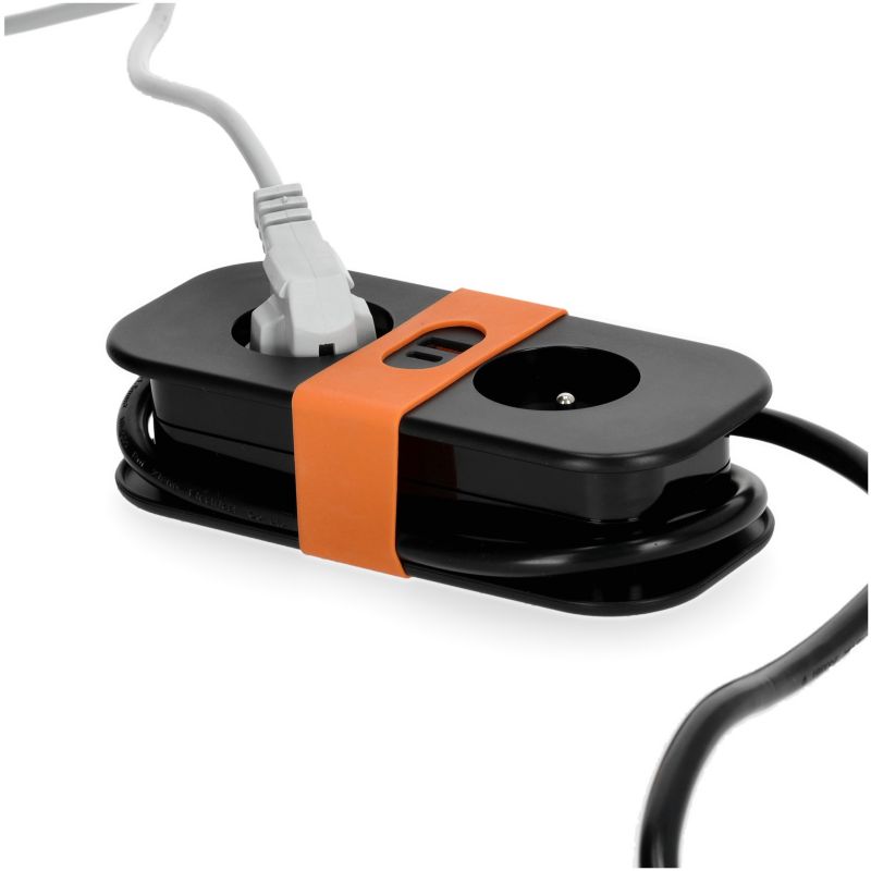 Przedłużacz Kobi 2gn+usb/1,4m/Zu/1,5mm czarny 1szt.