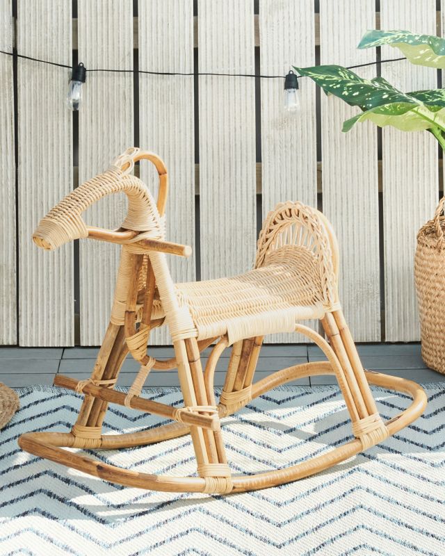 Rattanowy konik na biegunach naturalny Arillas 1 szt.