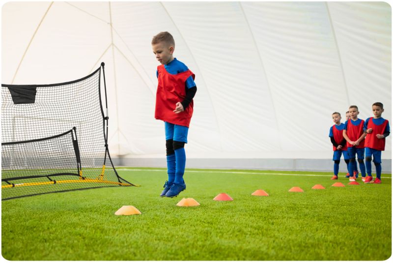 Rebounder do piłki nożnej Neo-Sport siatka trenażer bramka rama treningowa 210x120x35 cm 1 szt.