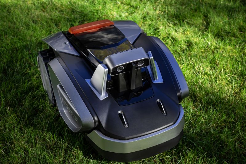 Robot koszący Sunseeker V3 600 m² kamera AI bezprzewodowy Wi-Fi 22° 18 cm