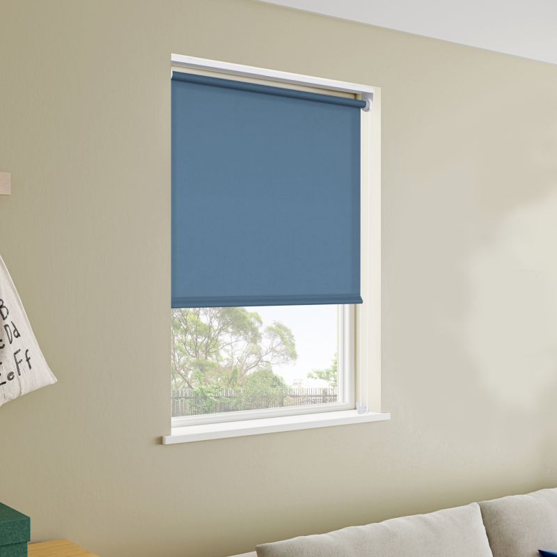 Roleta GoodHome Halo 57 x 160 cm granatowa