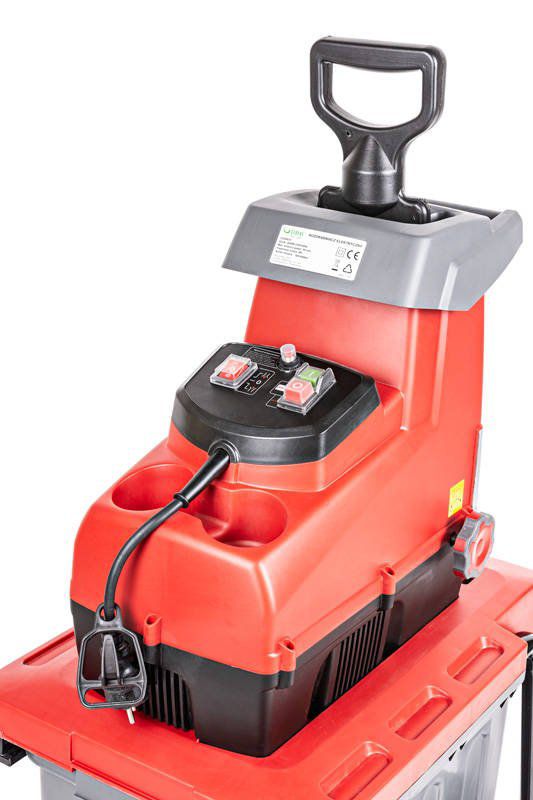 Rozdrabniacz Elektryczny Cedrus Re01 Frezowy Zębatkowy Na Frez Rębak Do Gałęzi 2800W 44mm 1szt
