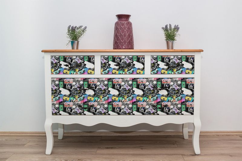 Samoprzylepna okleina Tulup 100x50 cm Retro wzór hifi kasety 1 szt.