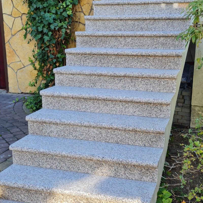 Schodek Granitowy Tiles G682 120x35x2 stopnica Bullnose 1 szt.
