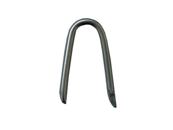 Skoble montażowe Siatex do siatki leśnej  2,5x25mm 100 szt 1 op.