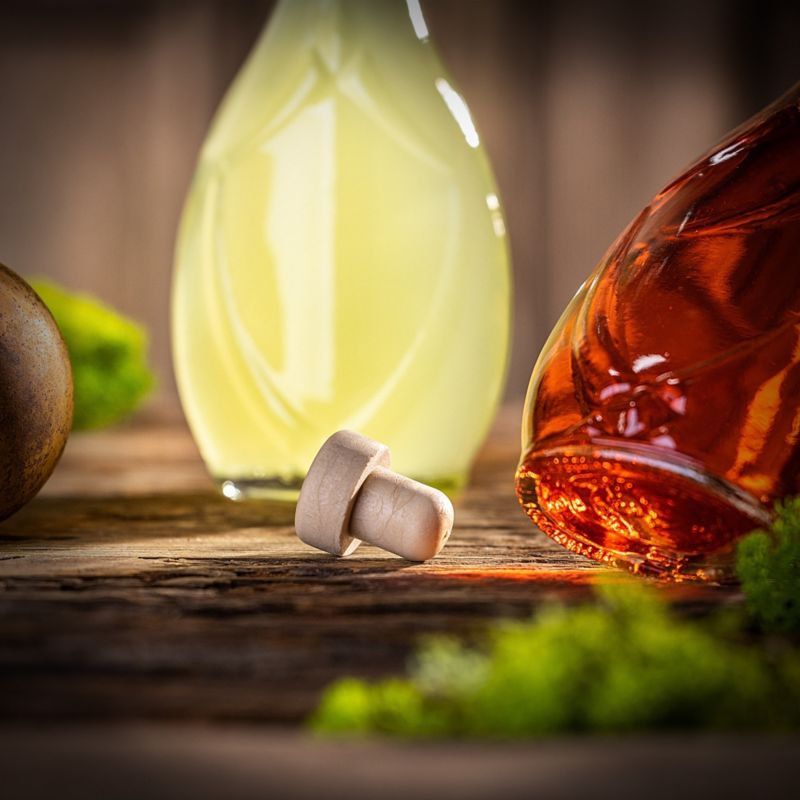Szklana butelka na nalewkę z korkiem syntetycznym 250ml,1 szt.
