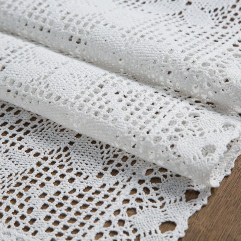 Szydełkowy bieżnik MARTHA Eurofirany 40 x 180 cm biały ażurowy w stylu boho 1 szt.