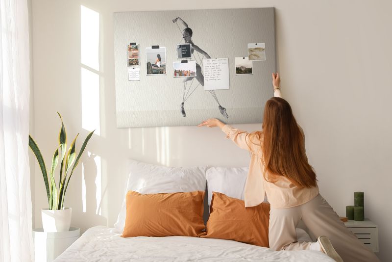 Tablica Korkowa Do Biura Pokoju Tulup 140x100 cm Baletnica Pinezki drewniane 1 kpl
