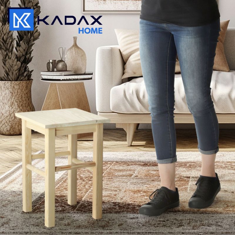 Taboret KADAX Drewniany Kuchenny Stołek Krzesło 43,5cm Solidny Naturalny 1 szt.