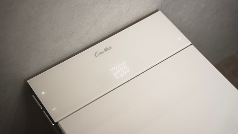 Toaleta myjąca CleanWave Breeze 700 1 szt.
