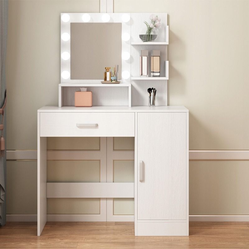 Toaletka kosmetyczna Rebiko makijażu wizażu z lustrem led nowoczesna glamour loft 1szt