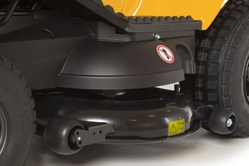 Traktor Ogrodowy Stiga Estate 7102 W Special 1 szt.