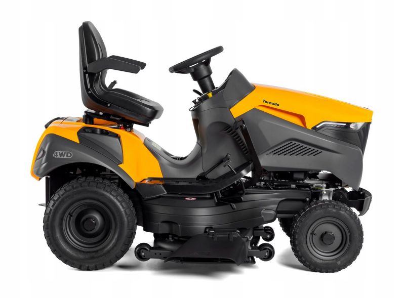 Traktor ogrodowy Stiga TORNADO 9121 WX 688 cm3 121 cm 1 szt.