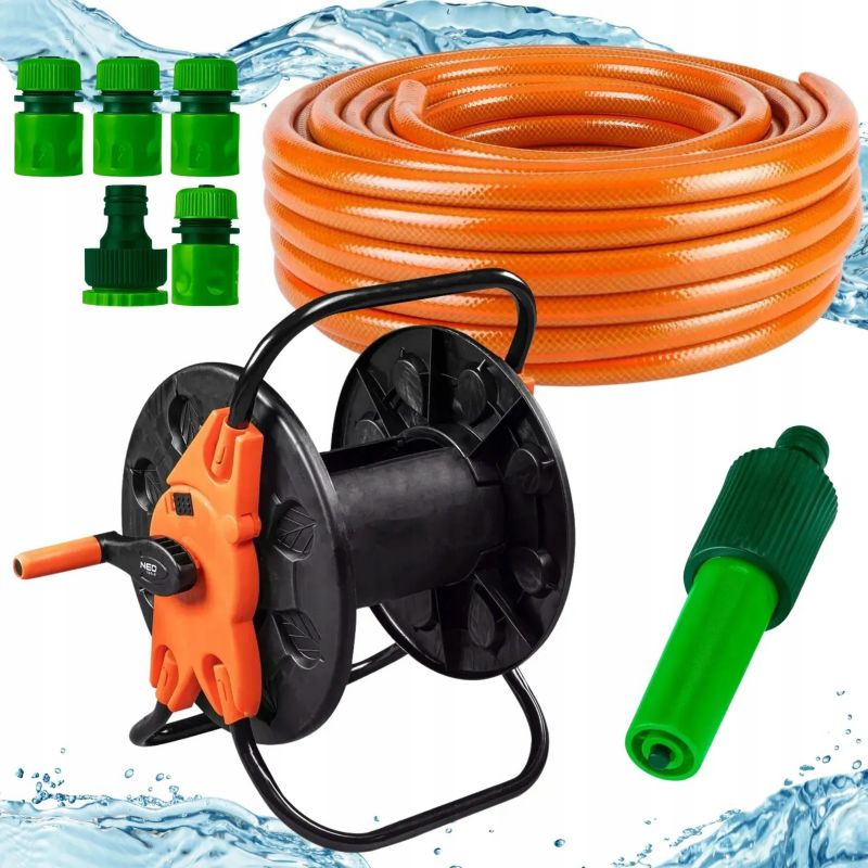 Wąż ogrodowy na małym bębnie ze zraszaczem prostym i złączkami NEO TOOLS, 20 m, 1/2", 1 kpl.