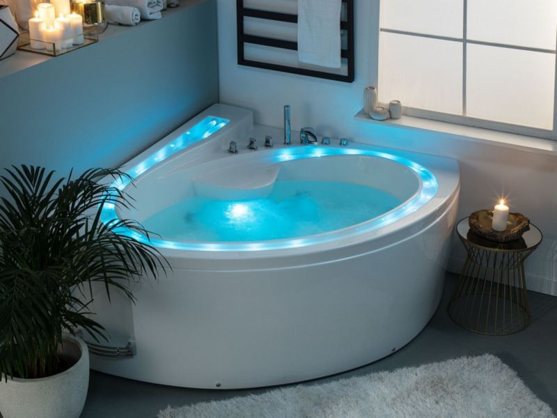 Wanna narożna LED z hydromasażem 206 x 165 cm biała Pelican 1 szt.