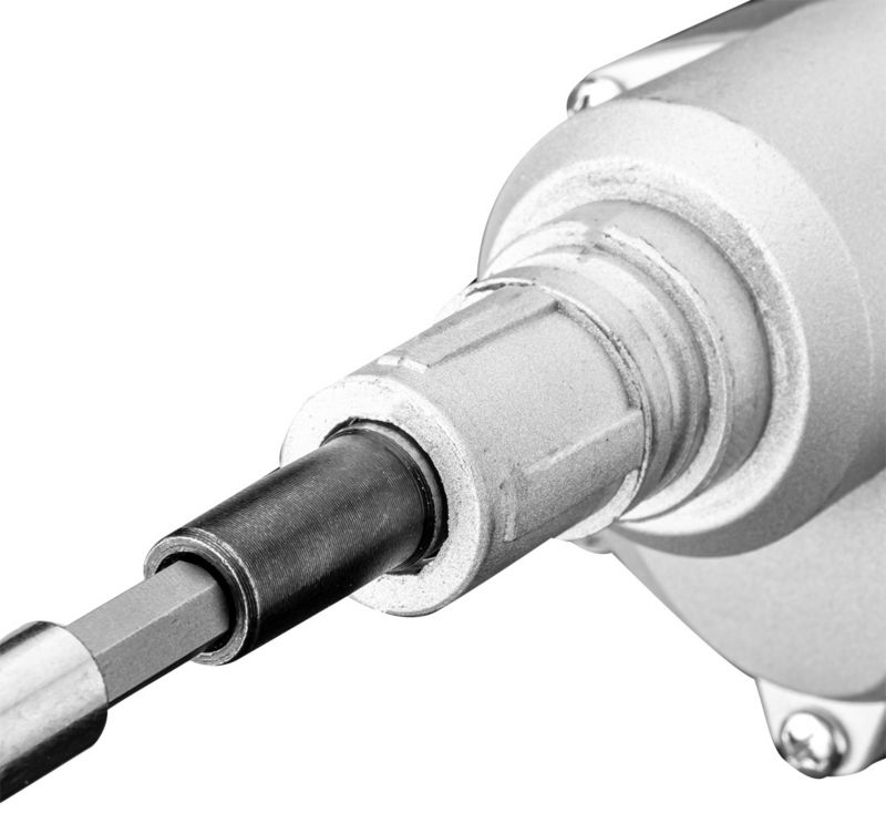 Wiertarko-wkrętarka sieciowa GRAPHITE 520W, obroty 0-4200/min walizka 1 szt