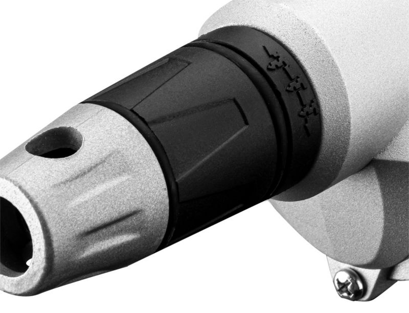 Wiertarko-wkrętarka sieciowa GRAPHITE 520W, obroty 0-4200/min walizka 1 szt