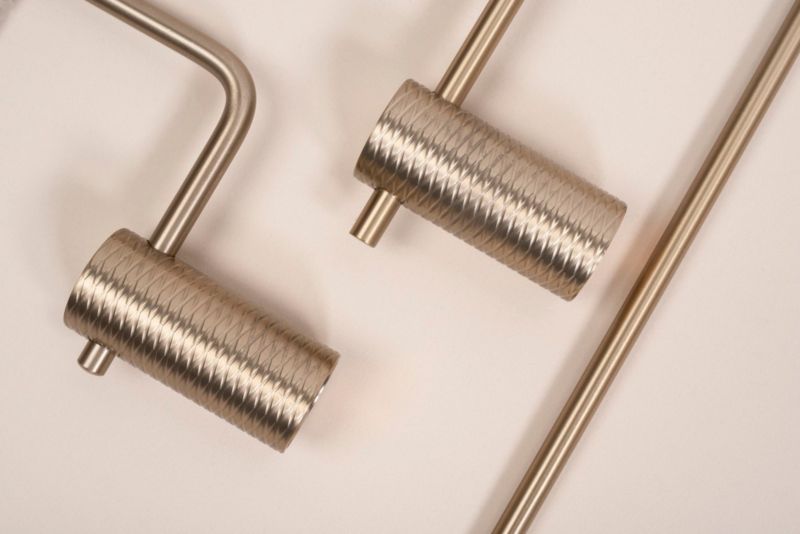 Wieszak Łazienkowy Rea 9706 Prism Złoty Szczotkowany 5X3X5Cm 1Szt