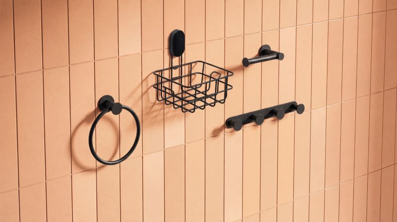 Wieszak ścienny GoodHome Cavally 4 haczyki czarny