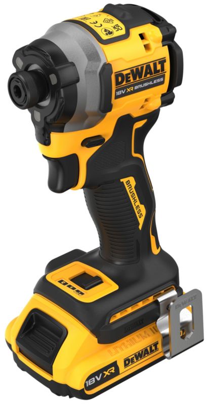 Zakrętarka udarowa DeWalt 18 V XR 2 x 2 Ah