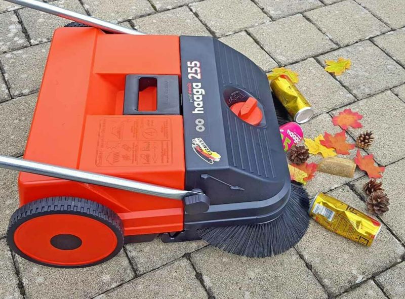Zamiatarka Haaga Starmix 255 Ręczna Prowadzona Urządzenie Sprzątające Z Systemem Turbo 55Cm 1szt.