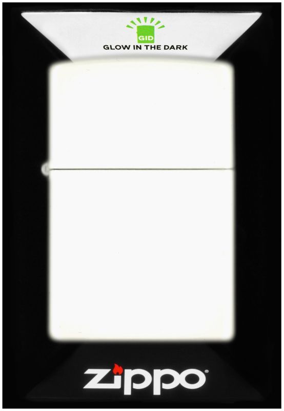 Zapalniczka ZIPPO Benzynowa GROW IN THE DARK MATTE 60005856 1szt