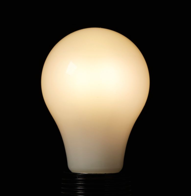 Żarówka LED Diall A60 E27 5,2 W 470 lm mleczna barwa ciepła