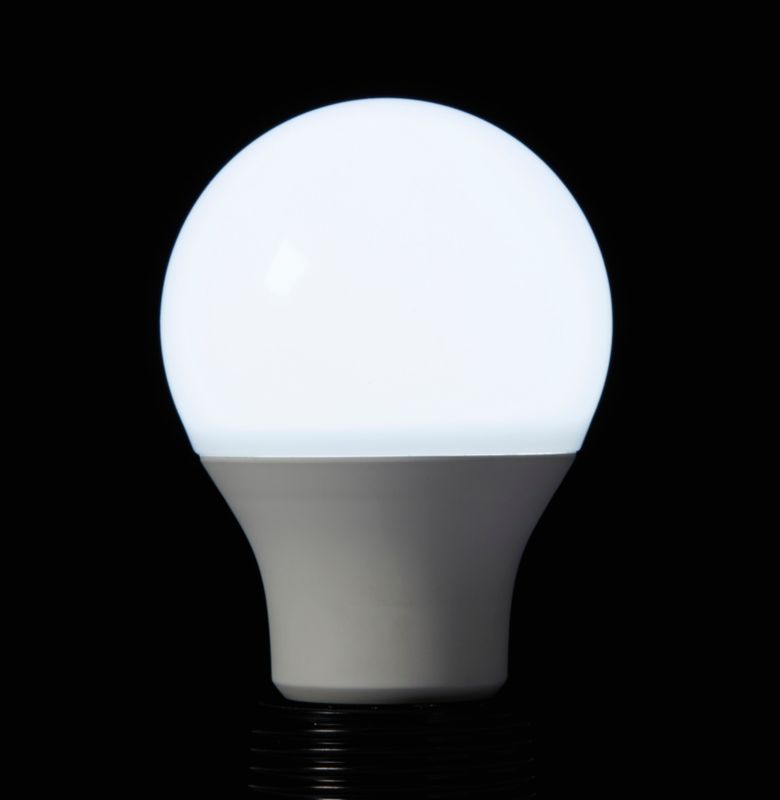 Żarówka LED Diall A60 E27 9,5 W 806 lm 6500 K mleczna barwa zimna