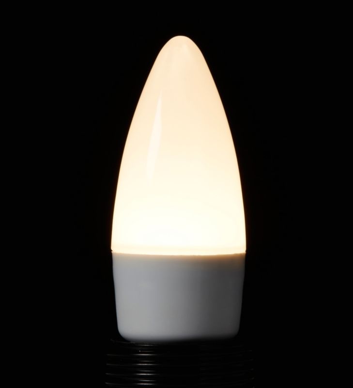 Żarówka LED Diall C35 E27 5,5 W 470 lm mleczna barwa ciepła