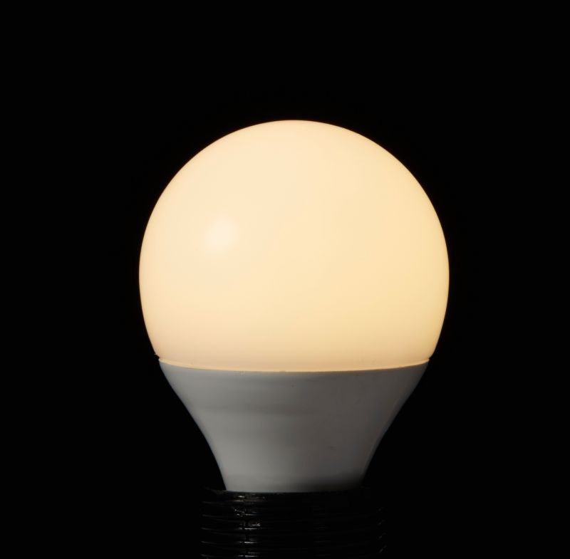 Żarówka LED Diall P45 E14 6,3 W 470 lm mleczna barwa ciepła DIM
